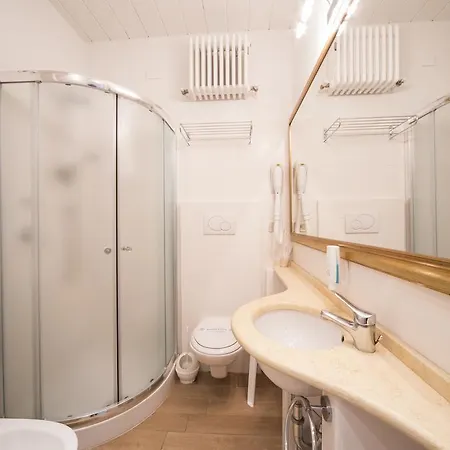 Alexander Otel Riccione