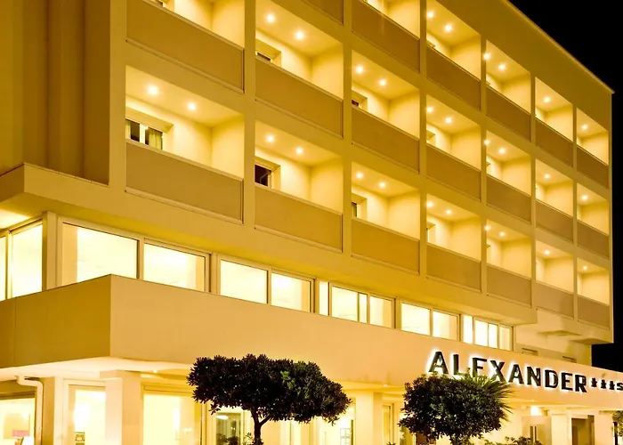 Alexander Hotell 3*